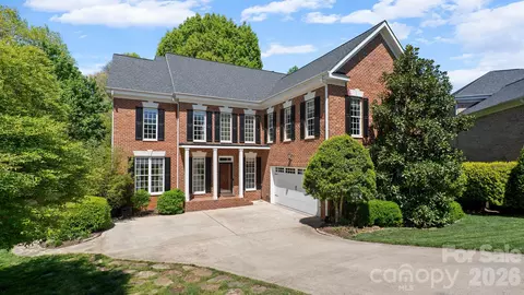 9024 Arrington Manor Pl, Charlotte, NC 28277