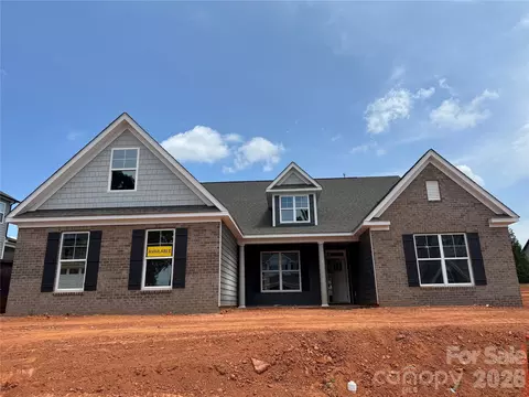 1336 Knob Creek Dr, Gastonia, NC 28054