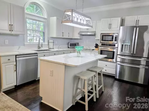 9234 Brechin Dr, Charlotte, NC 28277