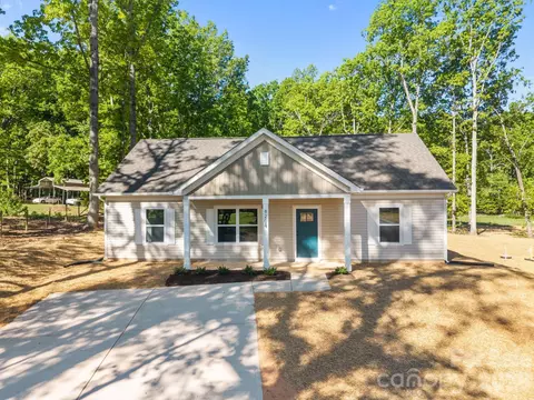 820 Bethlehem Rd, Kings Mountain, NC 28086