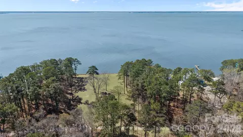 403 Chambers Pt, Belhaven, NC 27810
