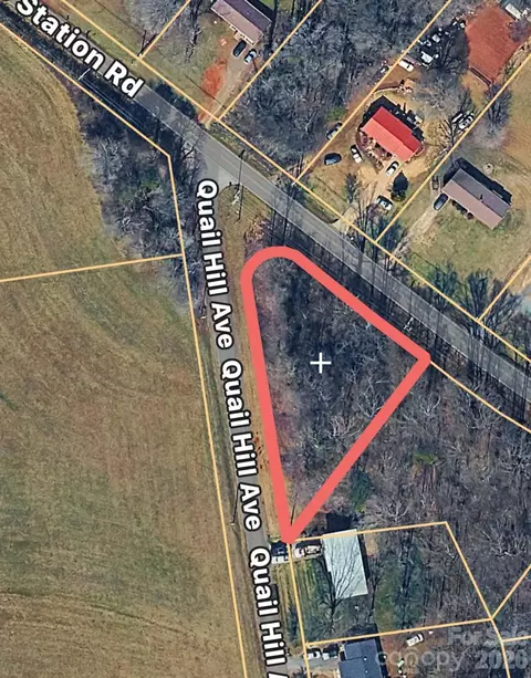 1050 Quail Hill Ave, Newton, NC 28658