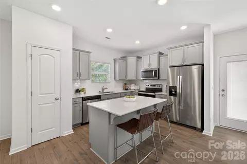 Kitchen - 800 Scotch Meadows 55 Loop #55, Monroe, NC 28110 photo 1 of 3