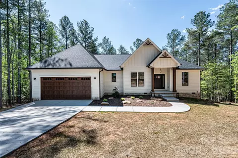 2157 Anchor Ln, Connelly Springs, NC 28612