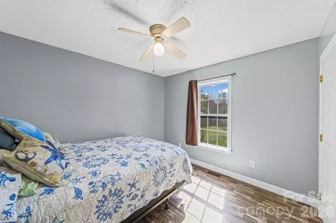 Bedroom - 1024 Daniel Dr, Stanley, NC 28164 photo 4 of 5
