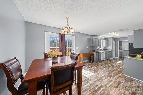 Dining - 1024 Daniel Dr, Stanley, NC 28164 photo 2 of 4