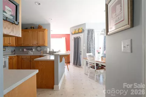 Entry Way - 7008 Brett Dr, Monroe, NC 28110 photo 2 of 4