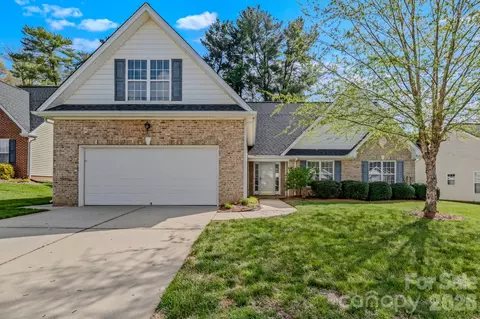 567 Caladium Ct, Kernersville, NC 27284