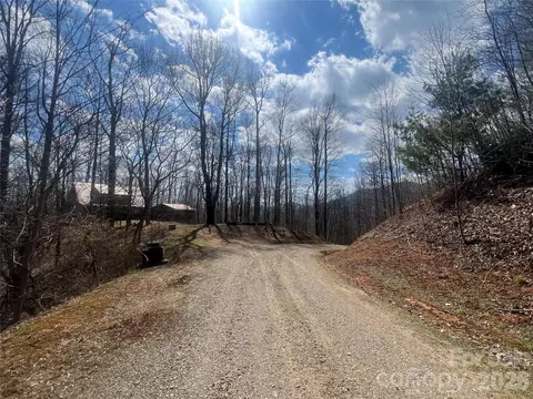 200 Wolverine 44 Ct #44, Waynesville, NC 28785