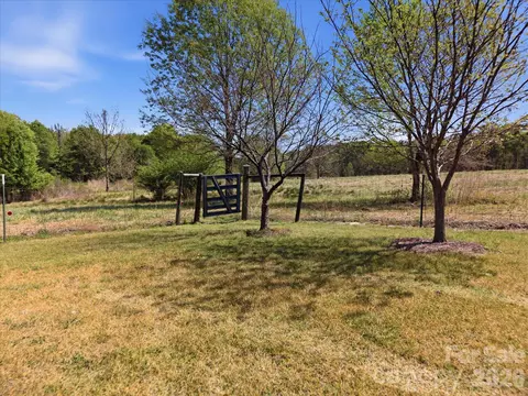 52 Mcmillan Rd, Cheraw, SC 29520 photo 34