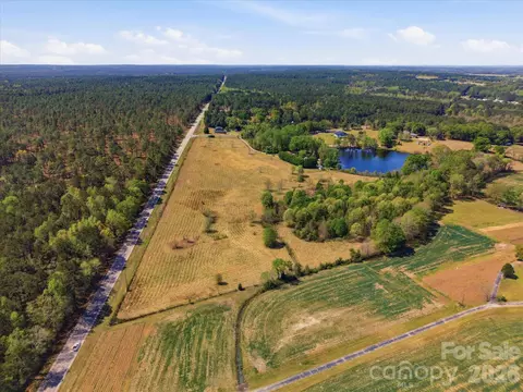 52 Mcmillan Rd, Cheraw, SC 29520 photo 11