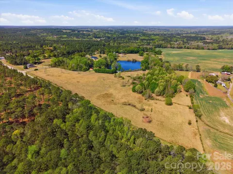 52 Mcmillan Rd, Cheraw, SC 29520 photo 13