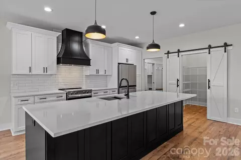 1500 Crowders Creek Rd, Gastonia, NC 28052