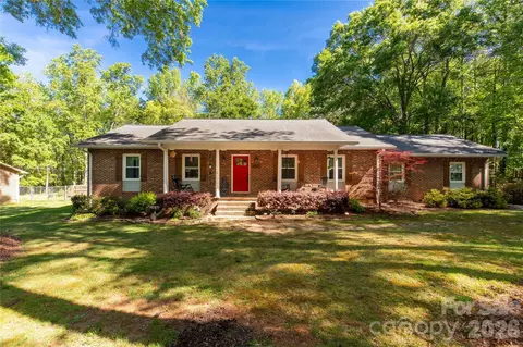 4668 Windfield Ct, Rock Hill, SC 29732