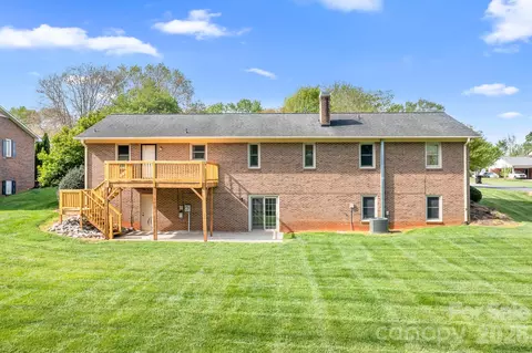 Exterior - 676 Sunridge Dr, Lincolnton, NC 28092 photo 9 of 9