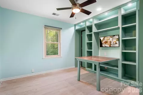 Bedroom - 676 Sunridge Dr, Lincolnton, NC 28092 photo 1 of 2