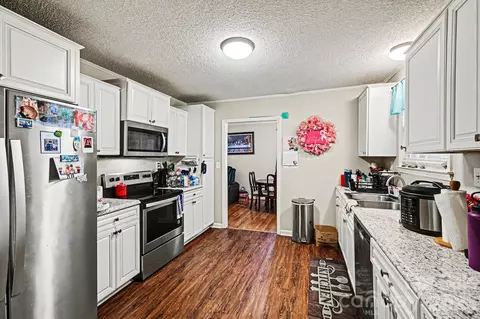 Kitchen - 102 Azalea Rd, Lancaster, SC 29720 photo 1 of 1