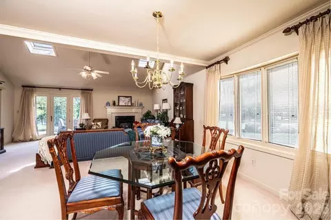 Dining - 3725 Rock Bridge Ne Dr NE, Conover, NC 28613 photo 3 of 3