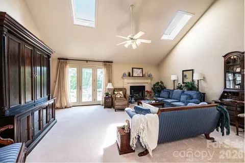 Living - 3725 Rock Bridge Ne Dr NE, Conover, NC 28613 photo 2 of 3