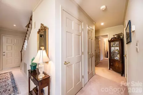 Entry Way - 3725 Rock Bridge Ne Dr NE, Conover, NC 28613 photo 2 of 4