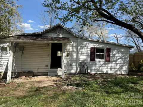 5 Warren Ave # A, Asheville, NC 28803