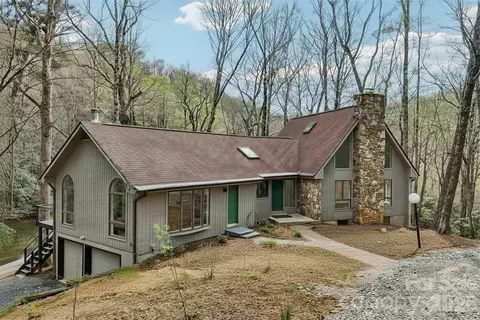 1115 Kilpatrick Rd, Hendersonville, NC 28739