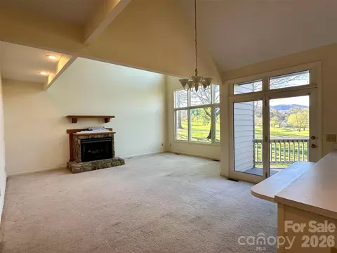 Living - 311 E Landing E2 Dr #E2, Jefferson, NC 28640 photo 2 of 3