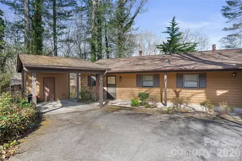 91 Timberlane Dr, Etowah, NC 28729