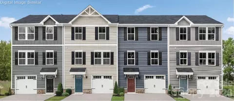 2630 Coretha Ct, Charlotte, NC 28216