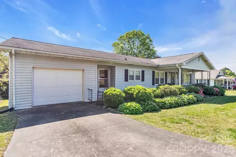 1325 Longview Ave, Salisbury, NC 28146 photo 2