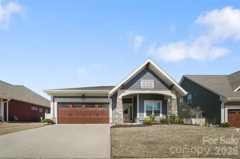 3222 Spring Forest Rd, Harrisburg, NC 28075