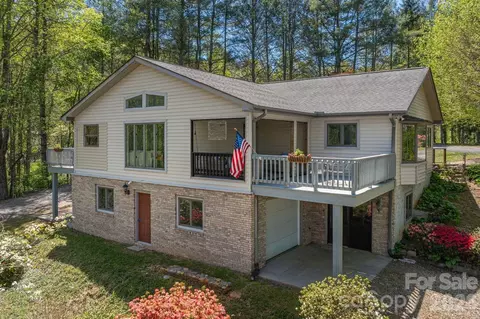 431 Pleasant Grove Rd, Hendersonville, NC 28739