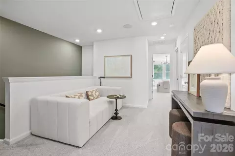 Entry Way - 11908 Oak St, Charlotte, NC 28269 photo 4 of 9