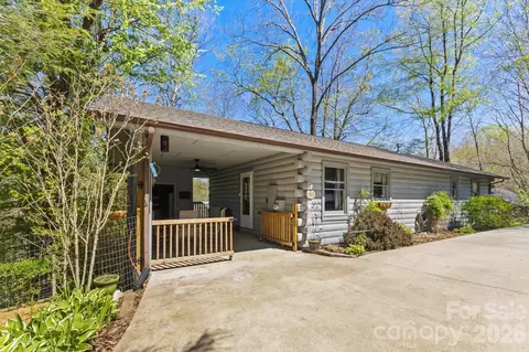 187 Cedarwood Dr, Waynesville, NC 28785
