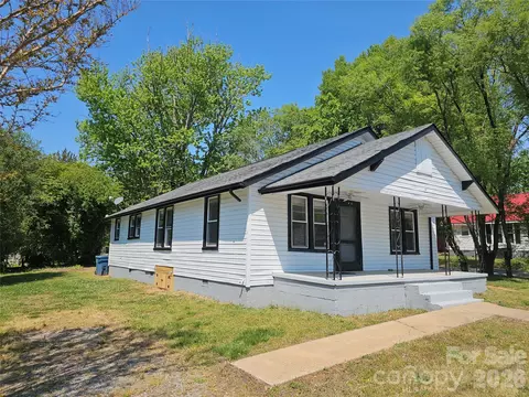 406 26th Sw St SW, Hickory, NC 28602