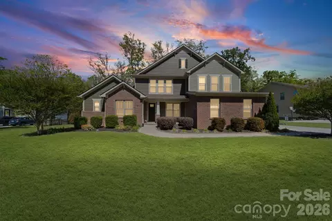 8635 Whitehawk Hill Rd, Waxhaw, NC 28173