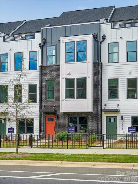 3652 S Tryon St, Charlotte, NC 28217