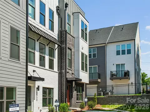 4062 Sophia Dr, Charlotte, NC 28217