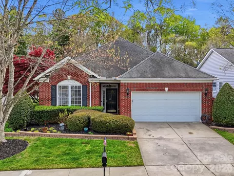 Exterior - 1026 Platinum Dr, Fort Mill, SC 29708 photo 1 of 7