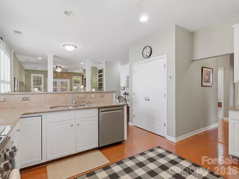 Kitchen - 1026 Platinum Dr, Fort Mill, SC 29708 photo 2 of 7