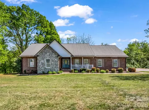 158 Shady Woods Ln, Rutherfordton, NC 28139