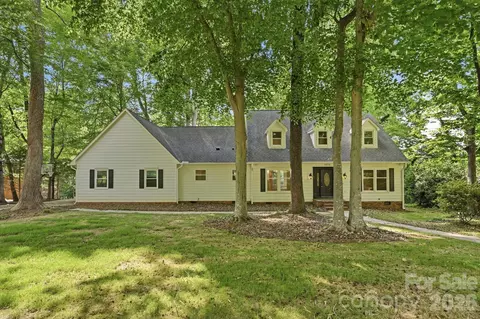 3323 Lincoln Ln, Gastonia, NC 28056