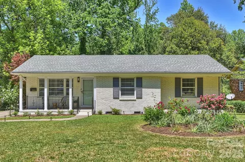 3915 Winfield Dr, Charlotte, NC 28205