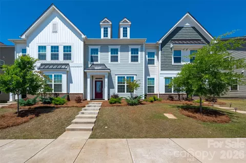 15740 Country House St, Charlotte, NC 28273