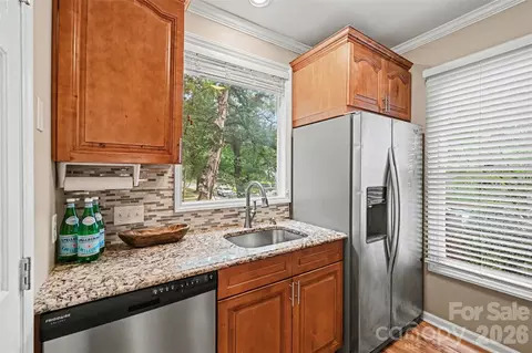 1109 E Morehead 5 St #5, Charlotte, NC 28204