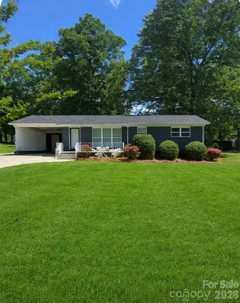 421 Kingfield Sw Dr SW, Concord, NC 28027