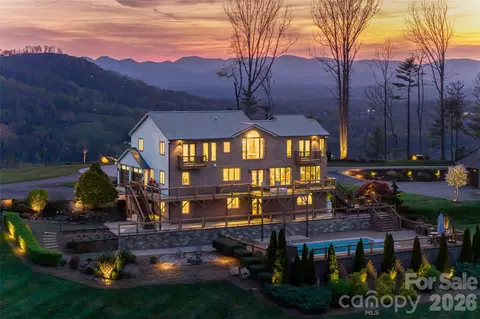 83 Cozy Mountain Ln, Weaverville, NC 28787