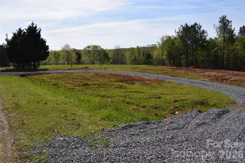 277 Philadelphia Church Rd, Ellenboro, NC 28040