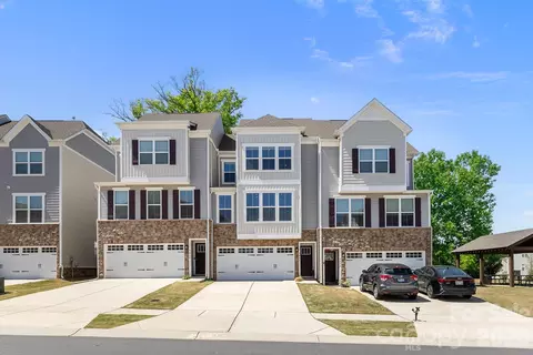 9866 Oaklawn Nw Blvd NW, Huntersville, NC 28078