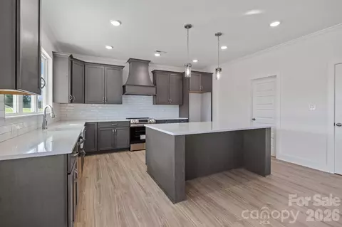 Kitchen - 2435 Wolf Pond 2 Rd #2, Monroe, NC 28112 photo 3 of 5